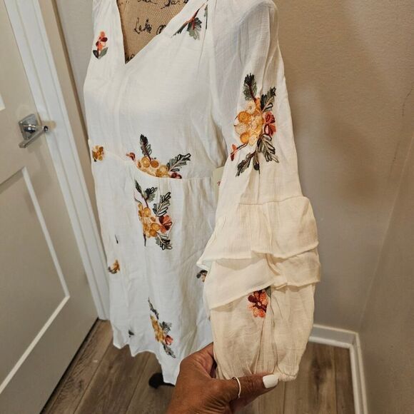 NWT Anthropologie Fig & Flower Bohemian V-Neck Floral Dress Size Small - Picture 4 of 7